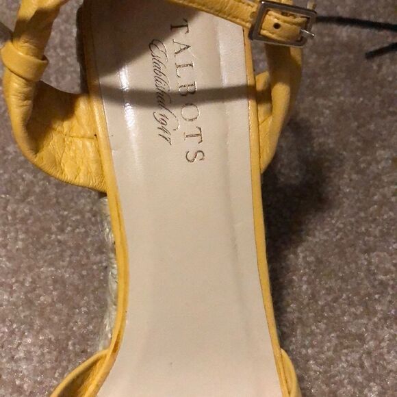Yellow leather wedges talbots 9 1/2 - Picture 3 of 5